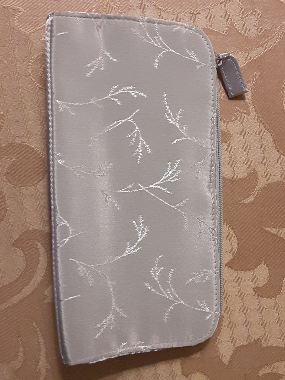 Avon 2007 Silver Gray Cosmetic Bag